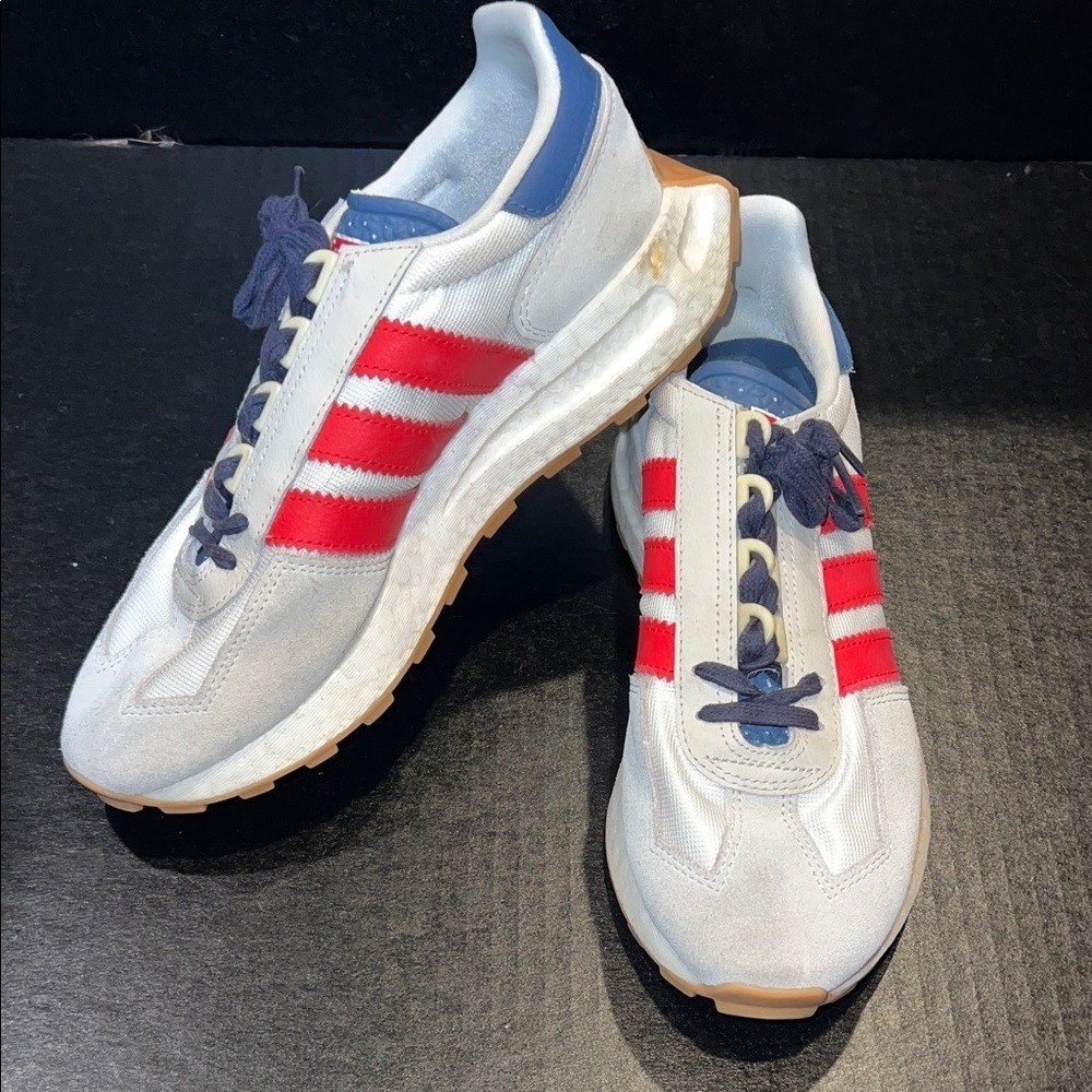 Adidas Retropy E5 in White/Red/Blue Unisex